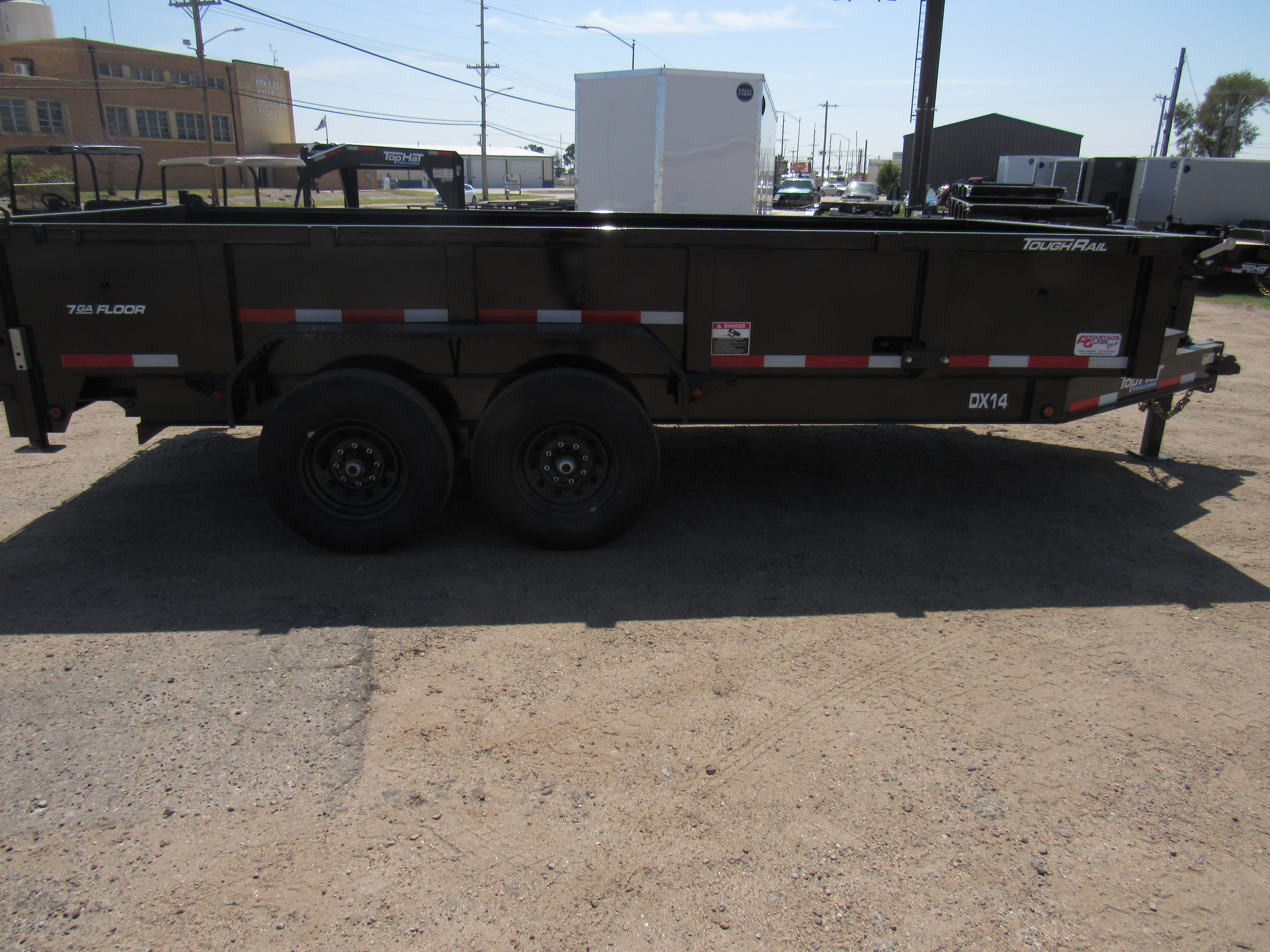 2027 Top Hat Trailers 83 X 16 LO PRO DUMP TRAILER 14K Dump Trailer