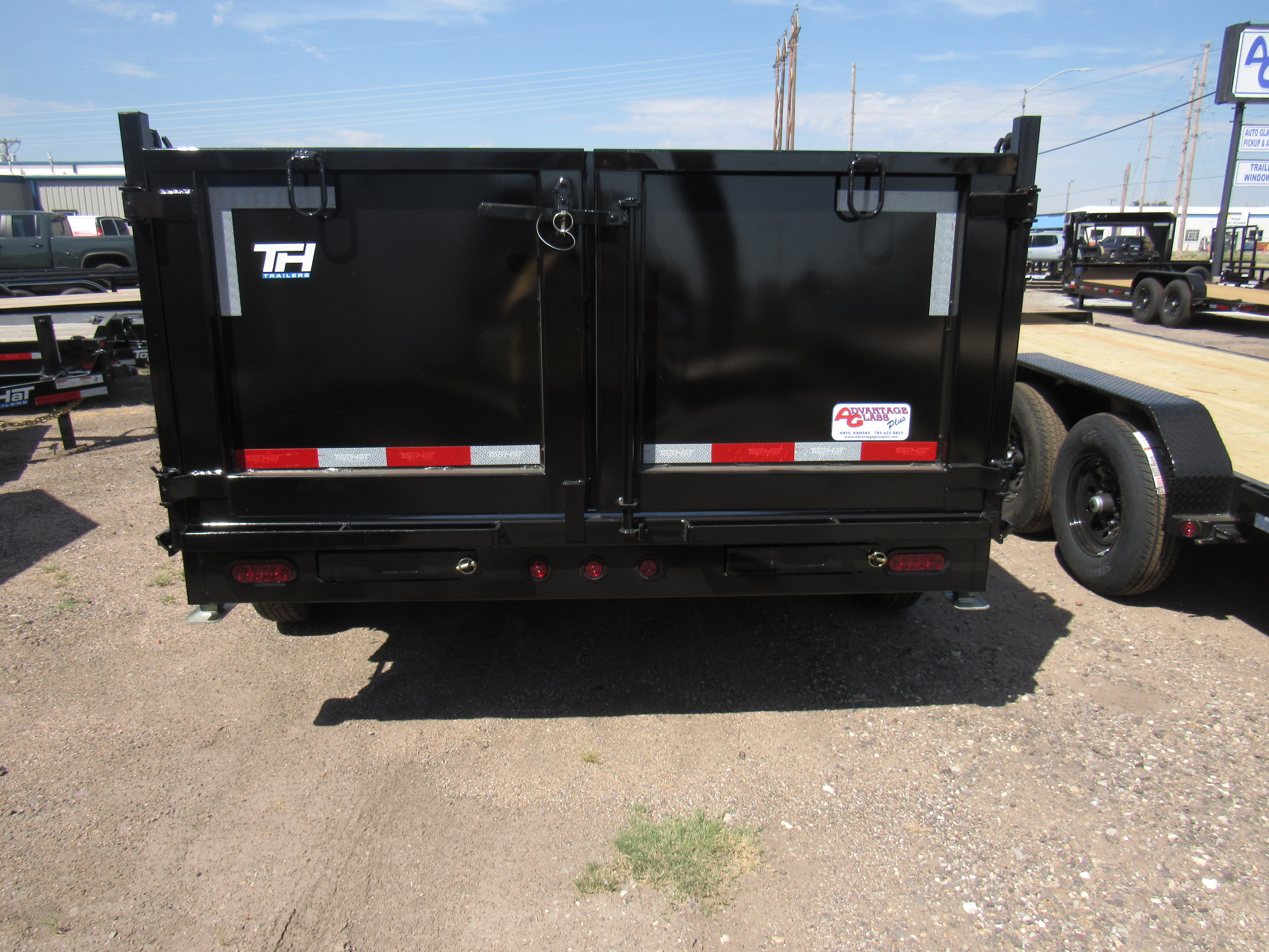 2027 Top Hat Trailers 83 X 14 HD DUMP TRAILER 14K 3' SIDEWALLS Dump Trailer